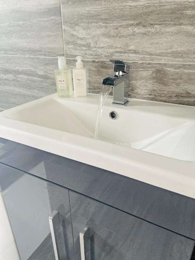 Newly Refurbished Beautiful Location 1 Bedroom Residential House Cramlington Exteriér fotografie