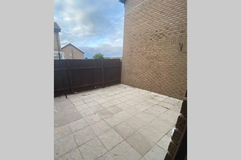 Newly Refurbished Beautiful Location 1 Bedroom Residential House Cramlington Exteriér fotografie